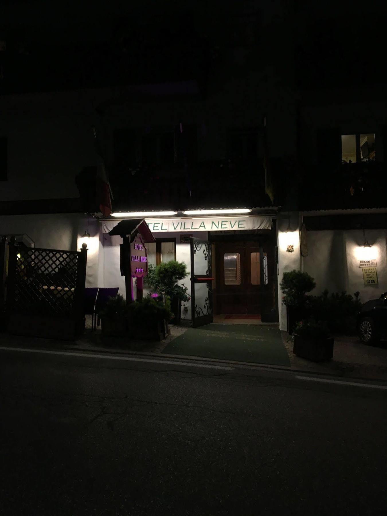 ムーブル ヴィラ ネベ コルティーナ・ダンペッツォ エクステリア 写真